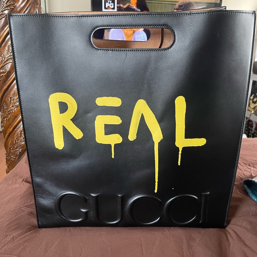 Gucci Black and Yellow Graffiti Tote with Dusk bag